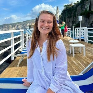 Meet your Posher, Marissa